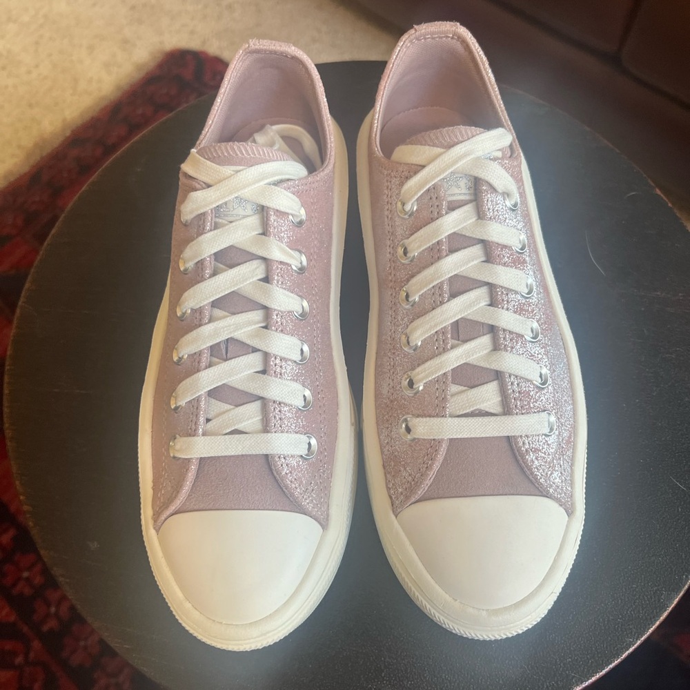 CONVERSE All Star Chuck Taylor CTAS MOVE OX NWT, size 9, Amethyst/Silver